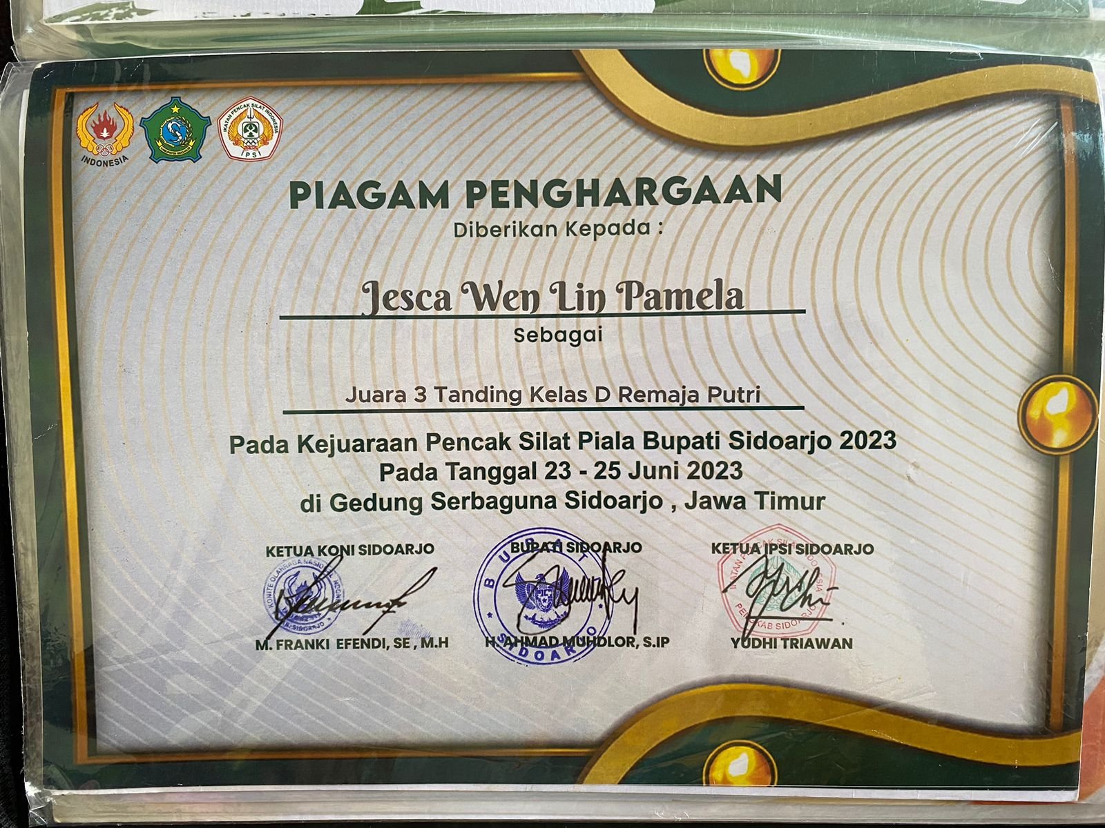 Piagam Penghargaan Jesca Wen Lin Pamela