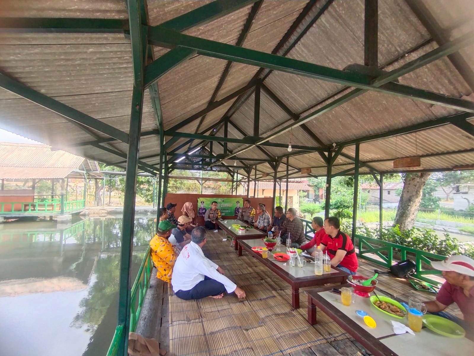 Jumat Curhat, Kapolsek Dlanggu Kumpulkan Semua Kepala Desa Se-Kecamatan