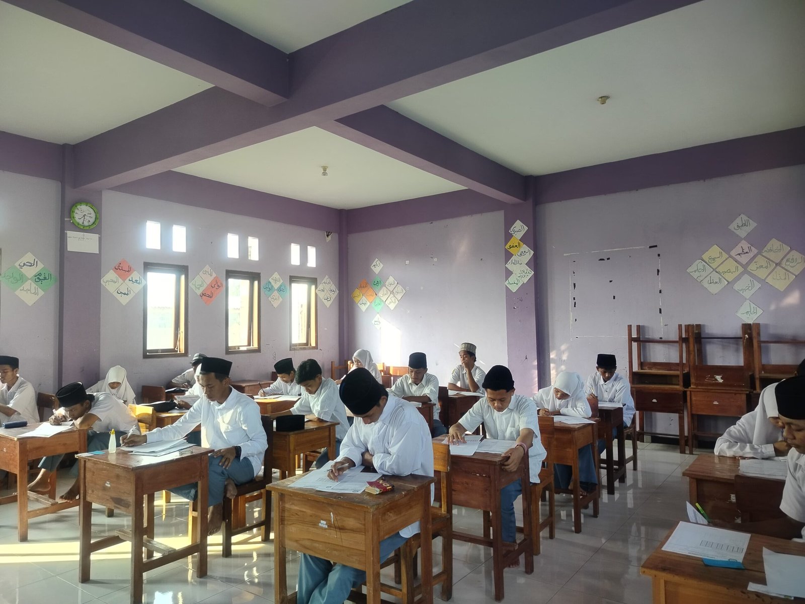 Alhamdulillah, MA Khomsani Nur Sukses Adakan Asesmen Sumatif Akhir Semester Tahun Pelajaran 2023/2024