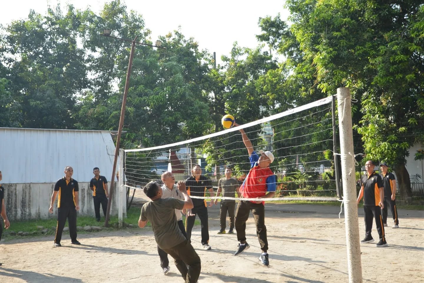 Olahraga Bersama, Wujud Nyata Sinergitas TNI - Polri Di Mojokerto Raya
