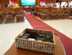 Saat Rapat, ASN Pemkot Mojokerto Wajib Letakkan Ponsel di Keranjang Khusus