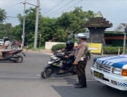 Jaga Kamtibmas Tetap Kondusif, Polisi Mojokerto Laksanakan Patroli ke Tempat Wisata