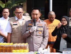 Polisi Bongkar Produsen ‘Minyak Kita’ Palsu Beromzet Ratusan Juta Rupiah di Malang