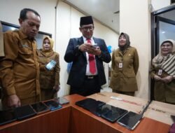 Berantas Judi Online, Pj Wali Kota Mojokerto Sidak Ponsel ASN dan Temukan 5 Orang Dicurigai Terlibat