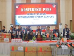 Ditreskrimsus Polda Lampung  Ungkap Peredaran Oli Palsu Dengan Merk PT Astra Honda Motor