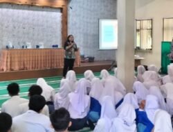 Sasaran Non Fisik TMMD Ke-121 Mojokerto, Sosialisasikan Gangguan Mata Hingga TBC di SMAN Gedeg
