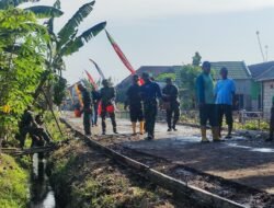 Karya Bakti Di Lokasi Sasaran Fisik TMMD Ke- 121 Mojokerto, Kades Bandung Berikan Apresiasi