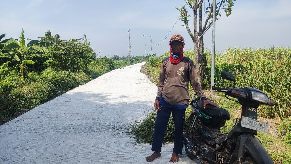 Warga Bahagia, Saat Satgas TMMD Tuntaskan Rabat Beton Jalan Lingkungan