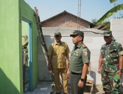 Danrem 082/CPYJ Tinjau Sasaran Fisik TMMD 121 Mojokerto