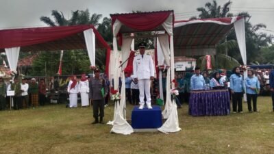 Masyarakat Desa Peninjau Antusias Mengikuti Upacara Pengibaran Bendera Peringati HUT RI Ke 79