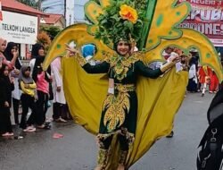 SMPN 3 Kota Langsa Meriahkan Karnaval Dirgahayu RI ke-79
