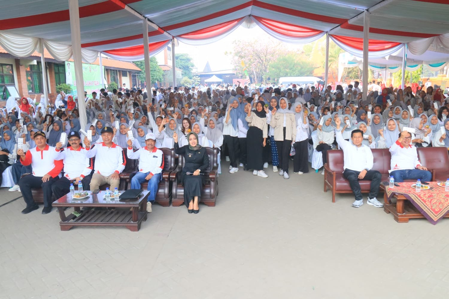 Bupati Mojokerto Hadiri Dies Natalis ke-43 Tahun SMAN 1 Mojosari
