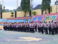 Polres Tanggamus Jajaran Amankan Rangkaian Pendaftaran Dua Calon Bupati Di Kantor KPU