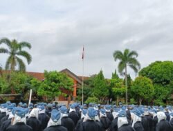 Peran Aktif Babinsa, Edukasi Wasbang Siswa SMAN 1 Trawas