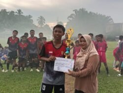 Tim Sepak Bola SMPN 9 Batang Hari Menyabet Predikat Juara 1 Tahun 2024