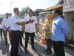 Upayakan Kenyamanan Warga, Mas Pj Tertibkan Stan dan Parkir