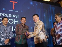 Bupat Fadhil Pemimpin Daerah Terbaik, Kembali TerimavPenghargaan Tokoh Indonesia Tingkat Nasional