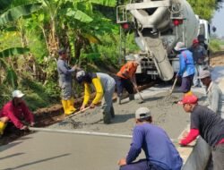Pemdes Jabontegal Rabat Beton JUT dan Jalan Menuju Makam Dusun Jogodayoh
