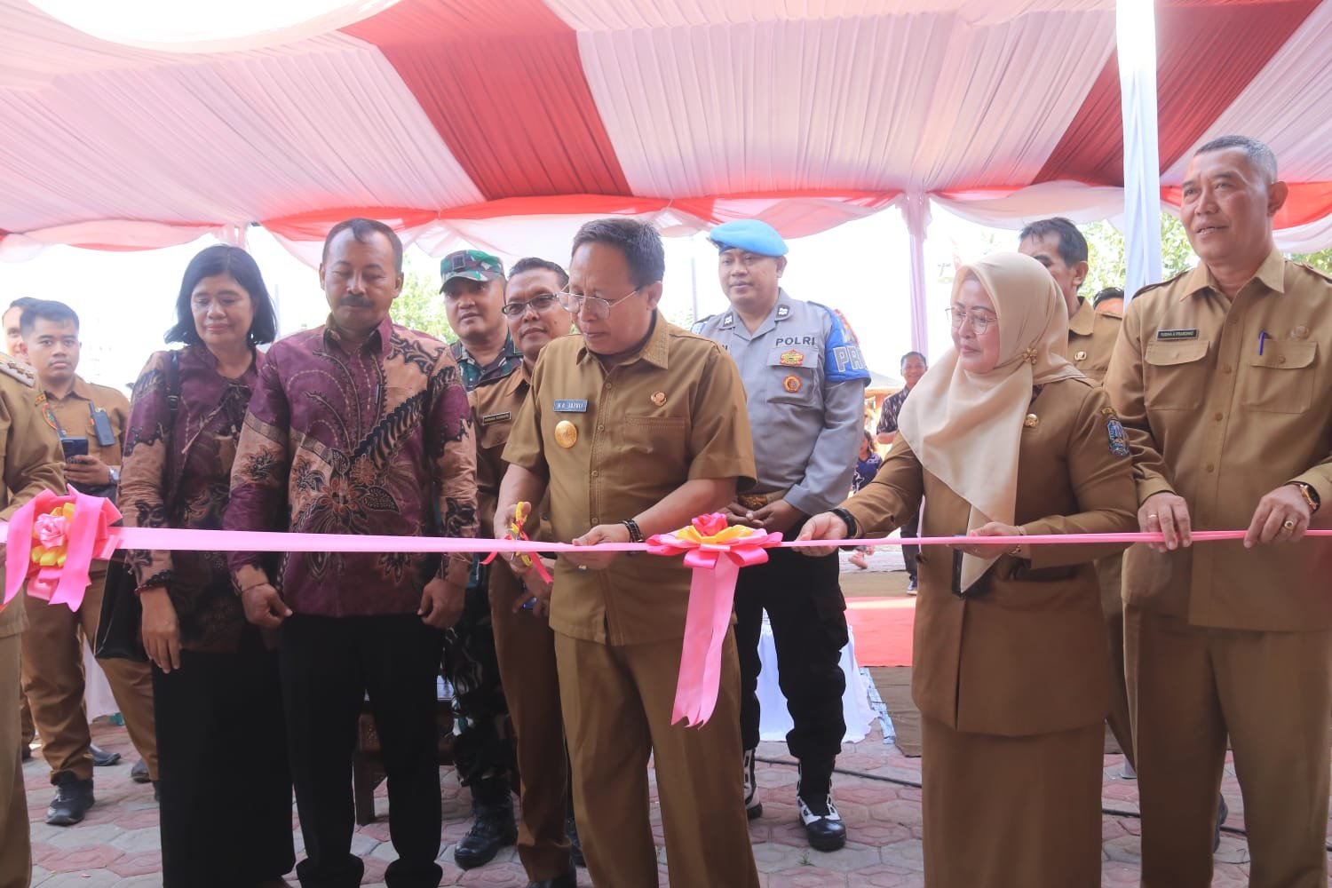 Pjs Bupati Mojokerto Launching Cafe Jamu Kepuhanyar Program Desa Berdaya