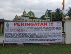 Spanduk Sanksi Adat Agus Rubiyanto ARB Pemberitahuan Resmi, Bakal Lapor Perusak Spanduk