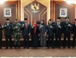 Politisi Partai NasDem Elfirsta Nopsianti Resmi Jabat Wakil Ketua I DPRD Batang Hari Periode 2024-2029