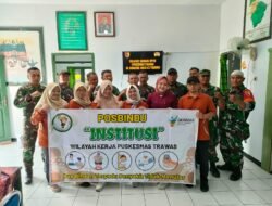 Peringati Hari Kesehatan Nasional Ke-60, Koramil Trawas – UPT Puskesmas Bersinergi Gelar Rikes Anggota TNI