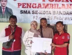 Indra Segalo Galo Perjuangkan Ijazah Siswa yang Tertahan,Tanpa Pamrih…!!!