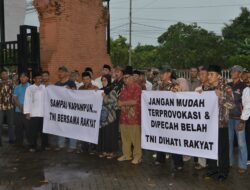 Elemen Masyarakat Mojokerto Gelar Aksi Dukung Pengesahan Revisi UU TNI