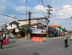 Polres Bojonegoro Tingkatkan Pengawasan di Jalur Perbatasan Pastikan Arus Balik Lebaran Lancar