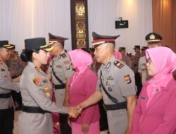 AKBP Heti Patmawati Pimpin Sertijab Sejumlah Pejabat Utama dan Kapolsek Lampung Timur