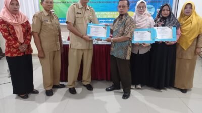 Kadisperka Kabupaten Mojokerto Bedah Buku Jejak Semar di Karang Kletak