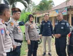 Bid Humas Polda Lampung Laksanakan Asistensi dan Monitoring Pendistribusian Logistik PSU di Kabupaten Pesawaran