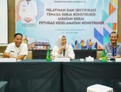 Buka Pelatihan dan Sertifikasi Tenaga Kerja Konstruksi, Ning Ita Tekankan Pentingnya Outcome Nyata
