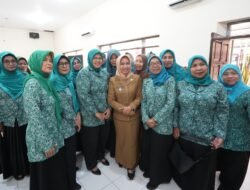 Ning Ita Ajak Warga Kota Mojokerto Bentengi Diri dan Keluarga dari Bahaya Narkoba