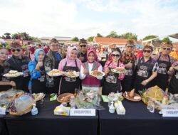 Lomba Rujak Uleg Menutup Kemeriahan HUT ke-107 Kota Mojokerto