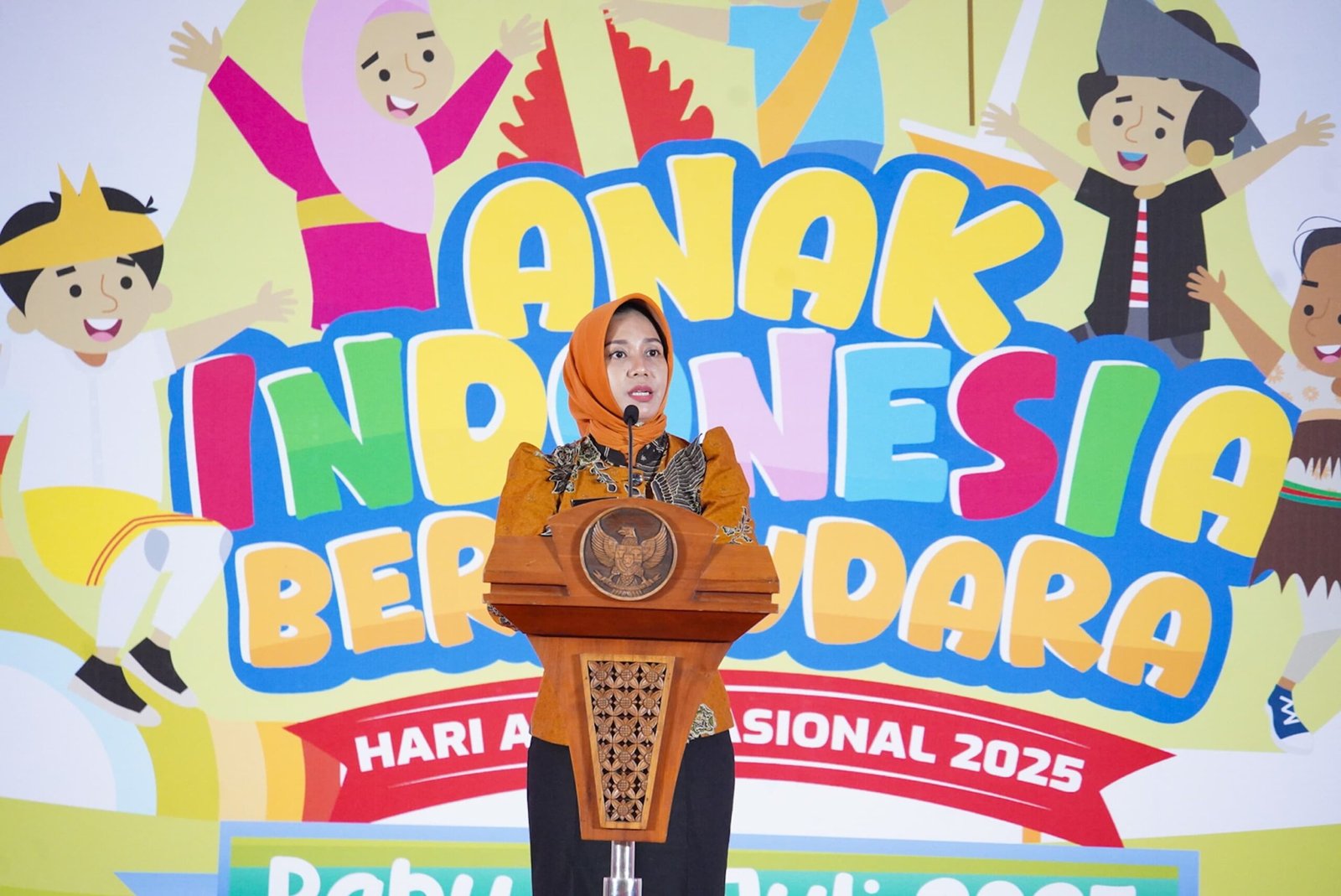 Terima Piagam Maklumat Suara Anak Indonesia, Wali Kota Mojokerto Ajak Semua Pihak Kuatkan Komitmen Penuhi Hak Anak