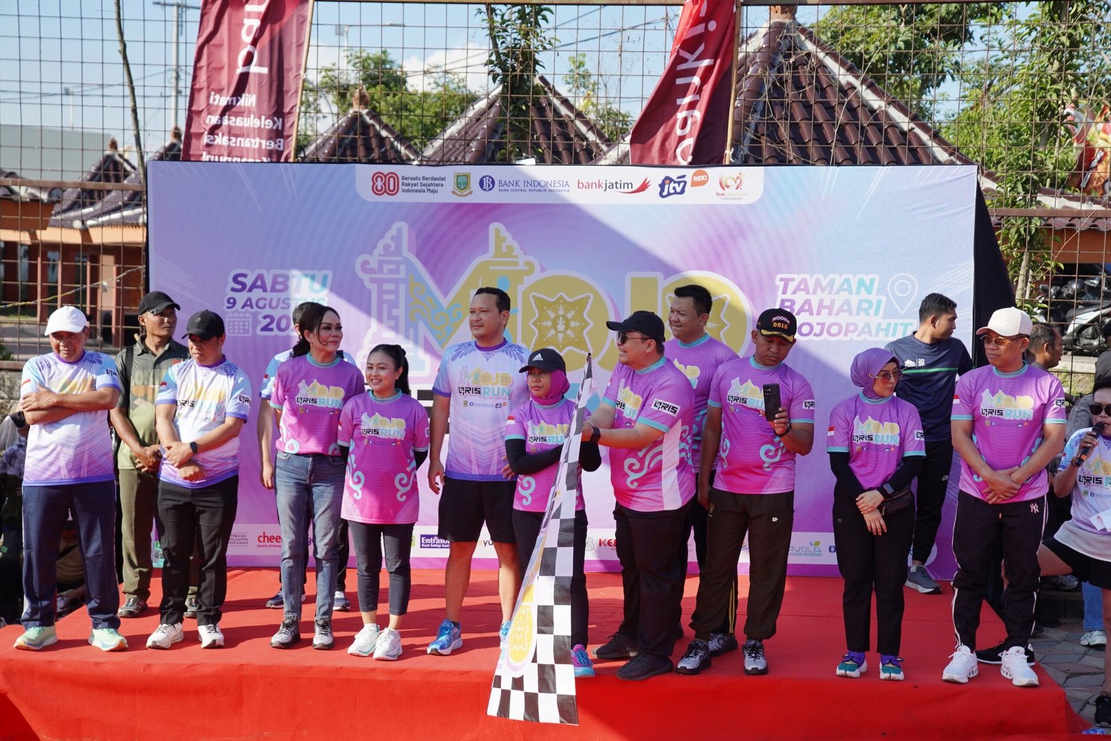 Mojo Qris Run 2025, Ning Ita Ajak Warga Kota Mojokerto Terus Bergerak untuk Hidup Sehat