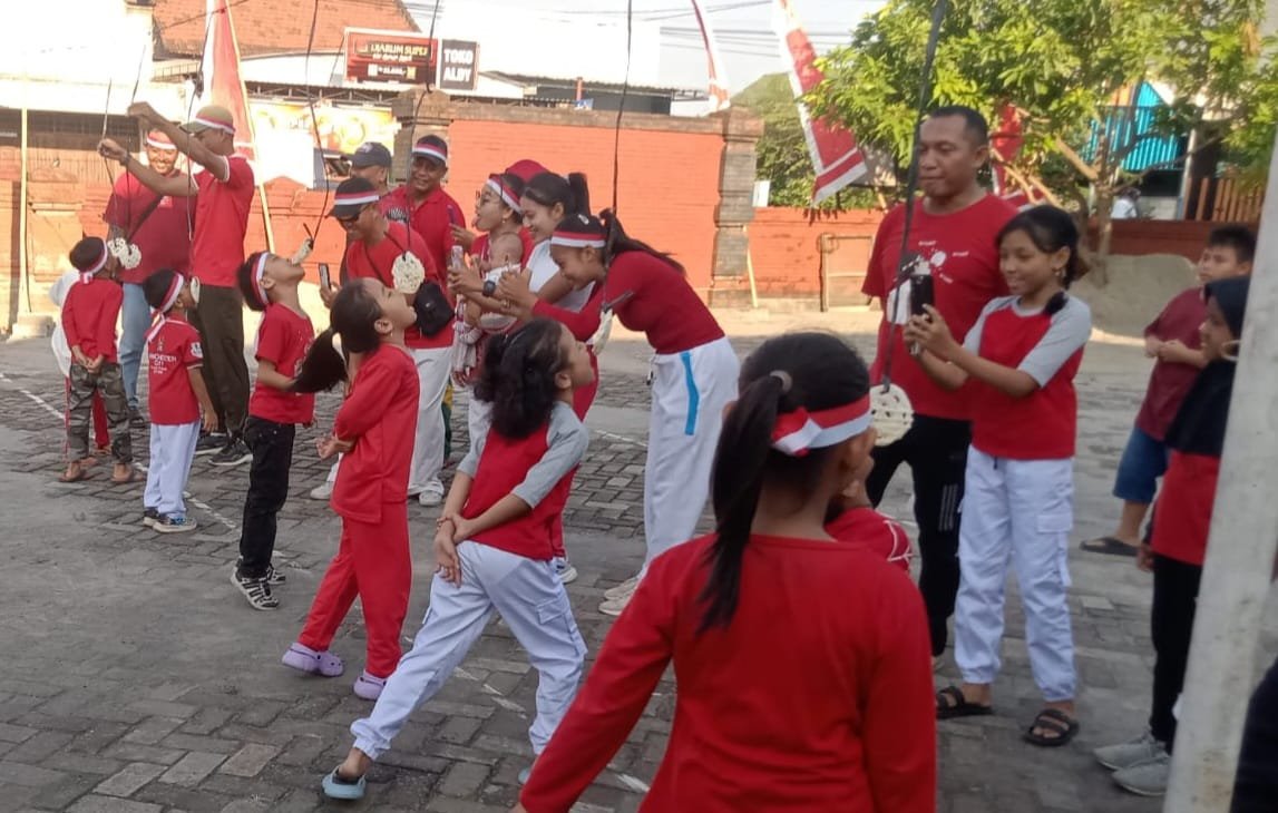 Semarak HUT ke-80 RI, Persit Bangsal dan Mojoanyar Gelar Lomba Kreatif