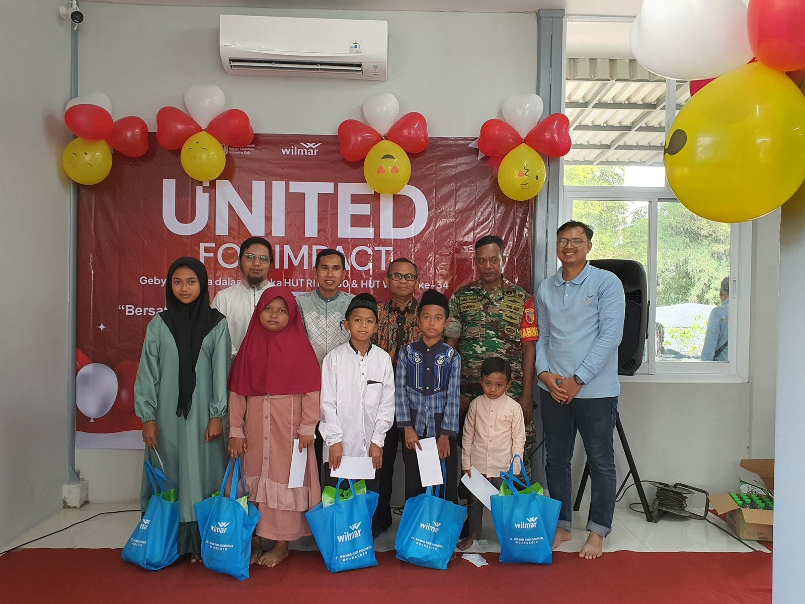 PT. PIM Bersama Koramil 0815/12 Ngoro Berbagi, Santuni 20 Anak Yatim di Desa Jasem