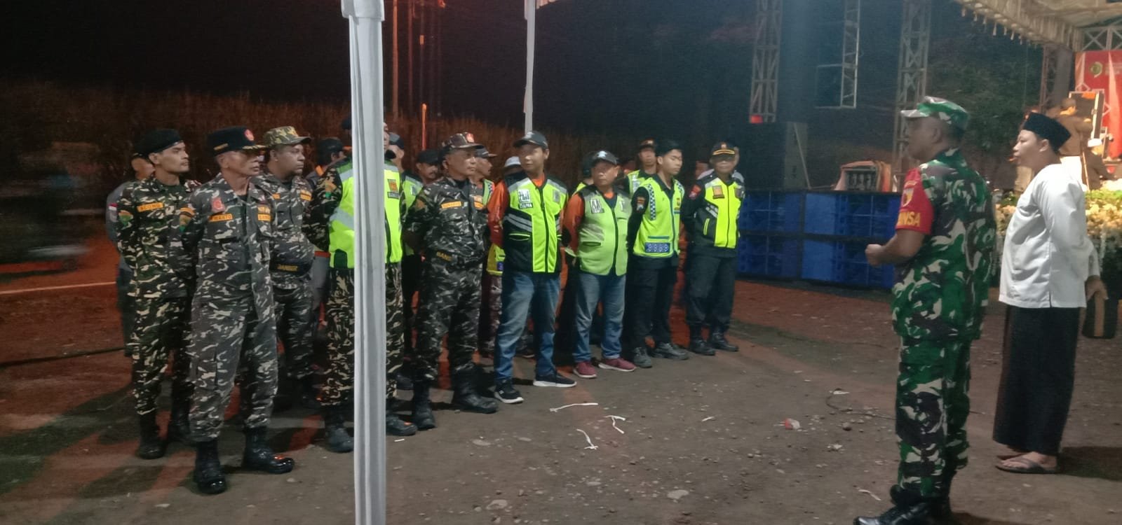 Sinergi Babinsa, Ansor, dan Banser di Acara Bumi Brangkal Bersholawat