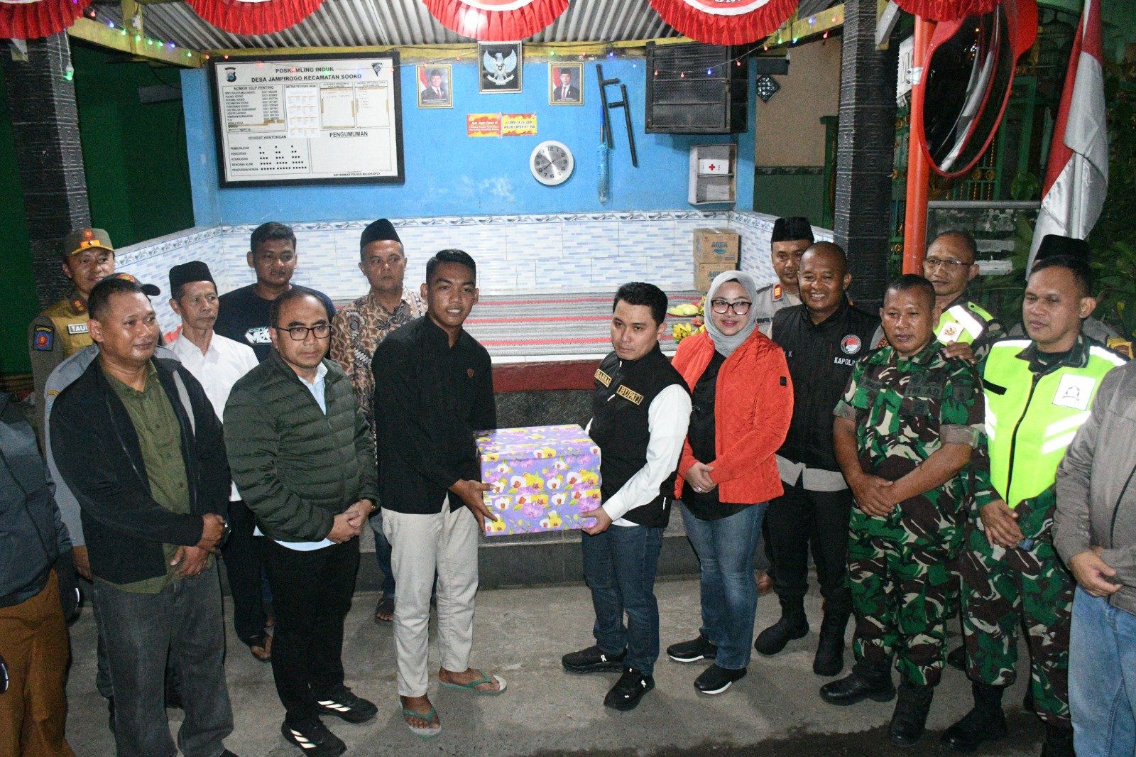 Sesarengan Jogo Bumi Mojopahit, Patroli Forkopimda dan Kodim 0815 Tinjau Aktivitas Siskamling