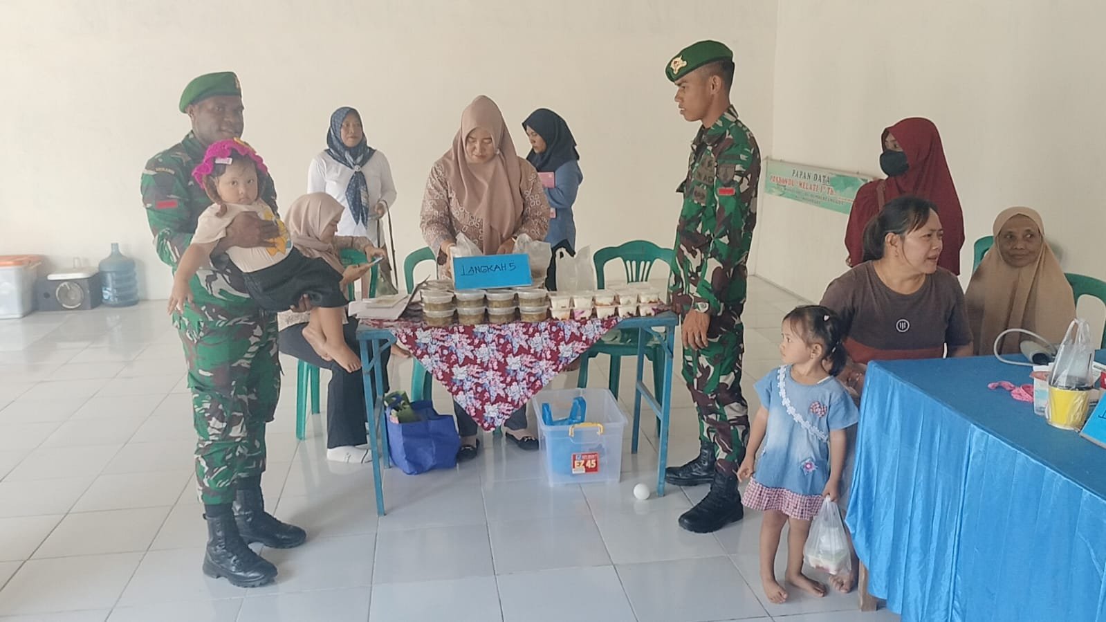 Satgas TMMD Kodim 0815 / Mojokerto Pendampingan Posyandu, Wujud Kepedulian  Kesehatan Masyarakat