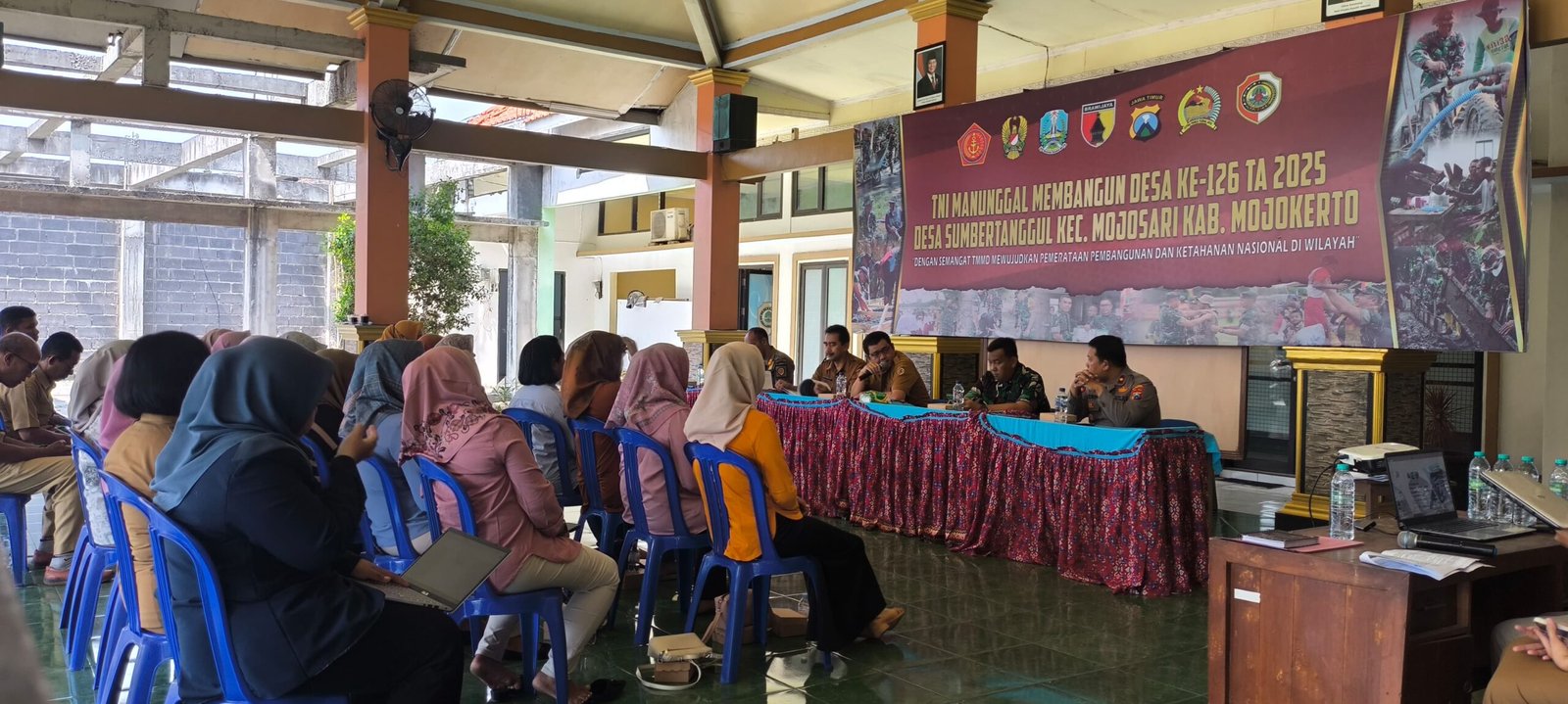 Sinergi TNI dan Pemerintah Daerah, TMMD ke-126 Beri Edukasi Pentingnya Wawasan Kebangsaan dan Gotong Royong