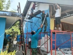 Satgas TMMD Kodim 0815 Mojokerto Tuntaskan 85 Persen Pengerjaan Rehab Atap SDN Sumbertanggul 2
