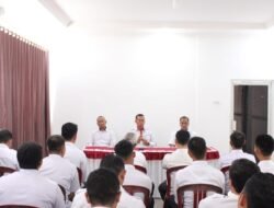 Kalapas Kelas IIB KotaAgung Sampaikan Hal-hal yang menjadi Atensi Pimpinan Dalam Rapat Dinas Pegawai