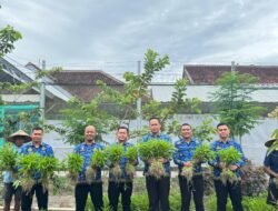 Panen Sayur Kangkung di Rutan Kelas I Bandar Lampung: Langkah Nyata Menuju Kemandirian Pangan dan Pembinaan Produktif