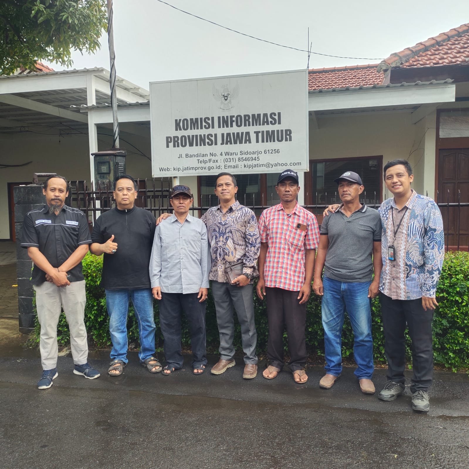 Sidang Pembuktian, Suyitno Buktikan Tidak Ada Prasasti, Pemdes Temon Buktikan Ada Prasasti