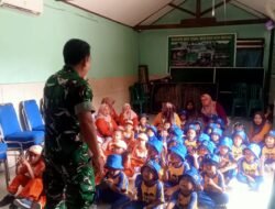 Koramil 0815/08 Dawarblandong Wujudkan Pembelajaran Cinta Tanah Air Melalui Edukasi Interaktif