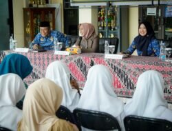 Sosialisasikan Program STAR, Ning Ita akan Jembatani Komunikasi Efektif Orangtua dan Anak Remajanya