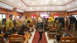 Ning Ita Tutup Roadshow “Sinar ASN” 2025, Tegaskan ASN sebagai Mesin Birokrasi dan Suksesi Arah Pembangunan